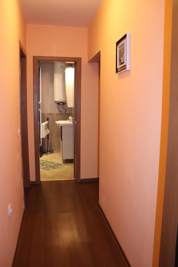 Apartment Perushtiza 3 Burgas Esterno foto